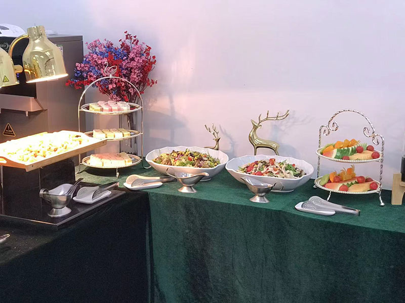 自助餐膳食服务